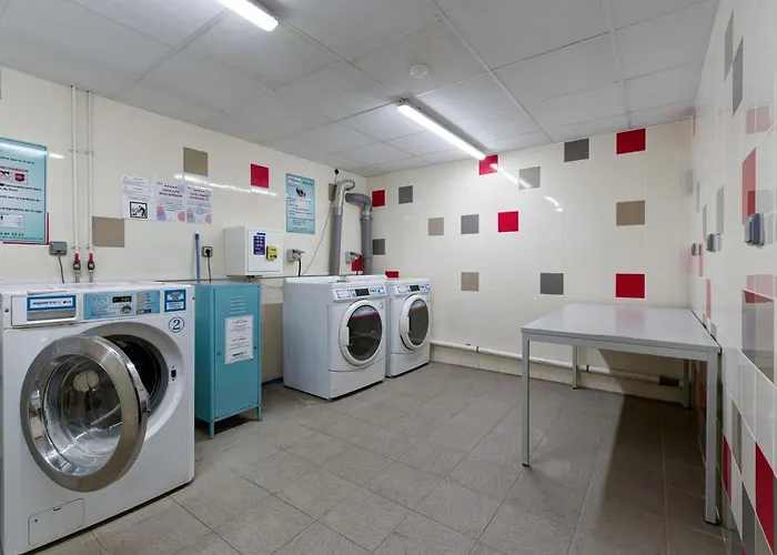 31 - Le Lokup - Wifi - Proche Tram Реймс